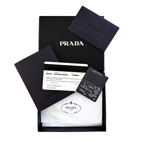 Authentic PRADA Red Saffiano Leather Trifold Wallet with Box & Cards - Picture 4 of 15